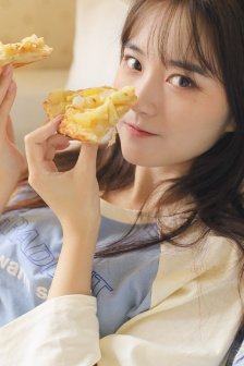 诱妻入室不更新了吗小说